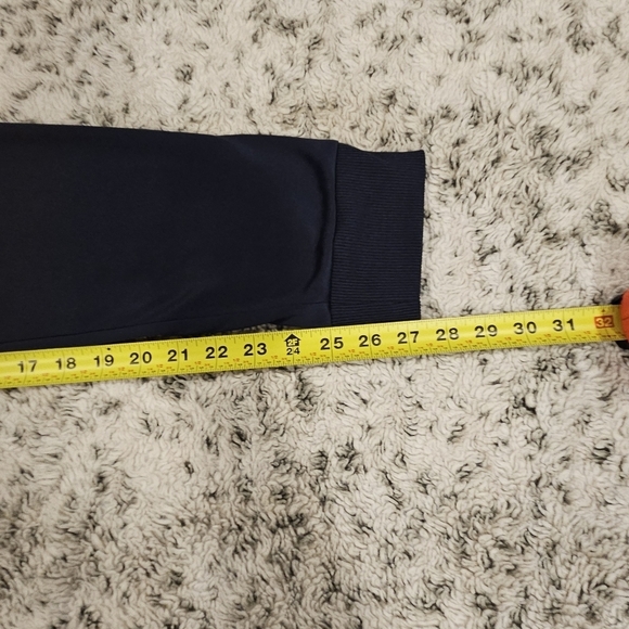 Puma Boys Size Large NWT Dark Blue Soft Fleece Jogger Sweatpants Logo - Picture 13 of 14